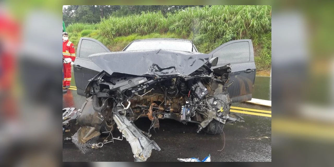 Quatro pessoas ficam  feridas após acidente em Fernandes Pinheiro