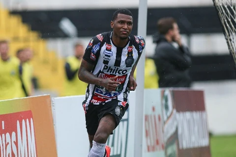 Operário empresta Douglas Coutinho para o Fujairah SC