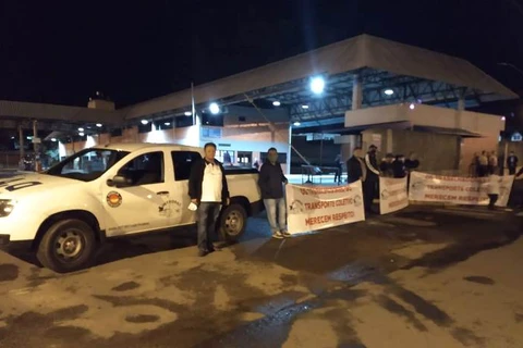 Funcionários da VCG paralisam circulação de ônibus nesta terça