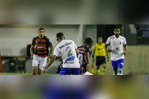 Paraná Clube perde para o Oeste e cai para Série C do Campeonato Brasileiro