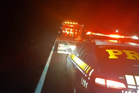 Acidente entre dois carros deixa três pessoas feridas em Prudentópolis