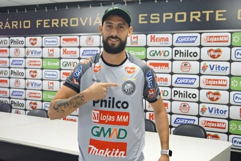 Operário confirma saída do goleiro Martin Rodriguez