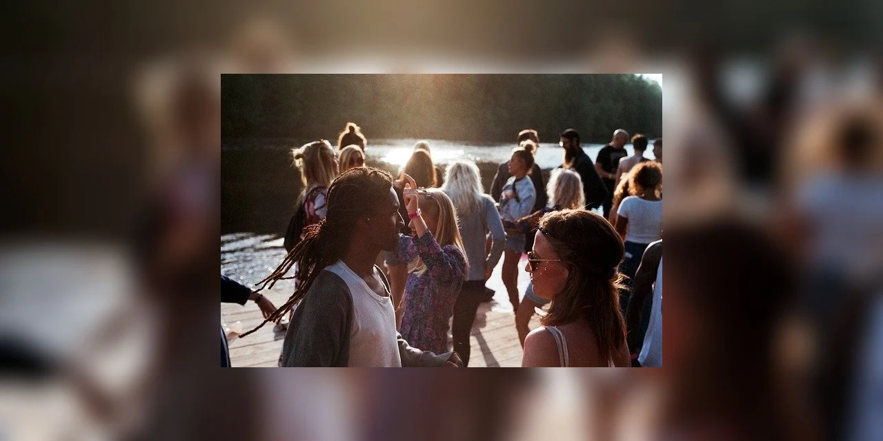 Festa clandestina com 50 pessoas é fechada pela PM em Ponta Grossa