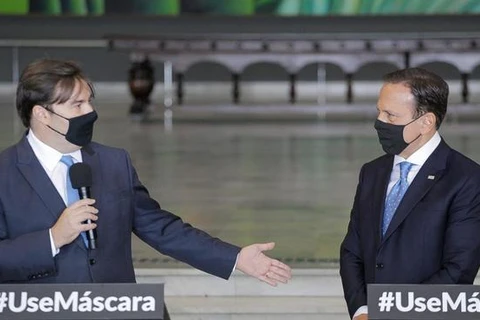 Doria diz que convidou Rodrigo Maia (DEM-RJ) para integrar PSDB