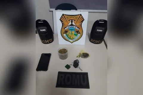 GM de PG prende individuo com drogas tipo A