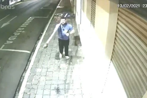 Grupo envolvido em furto de placa de sinalização é identificado pela policia