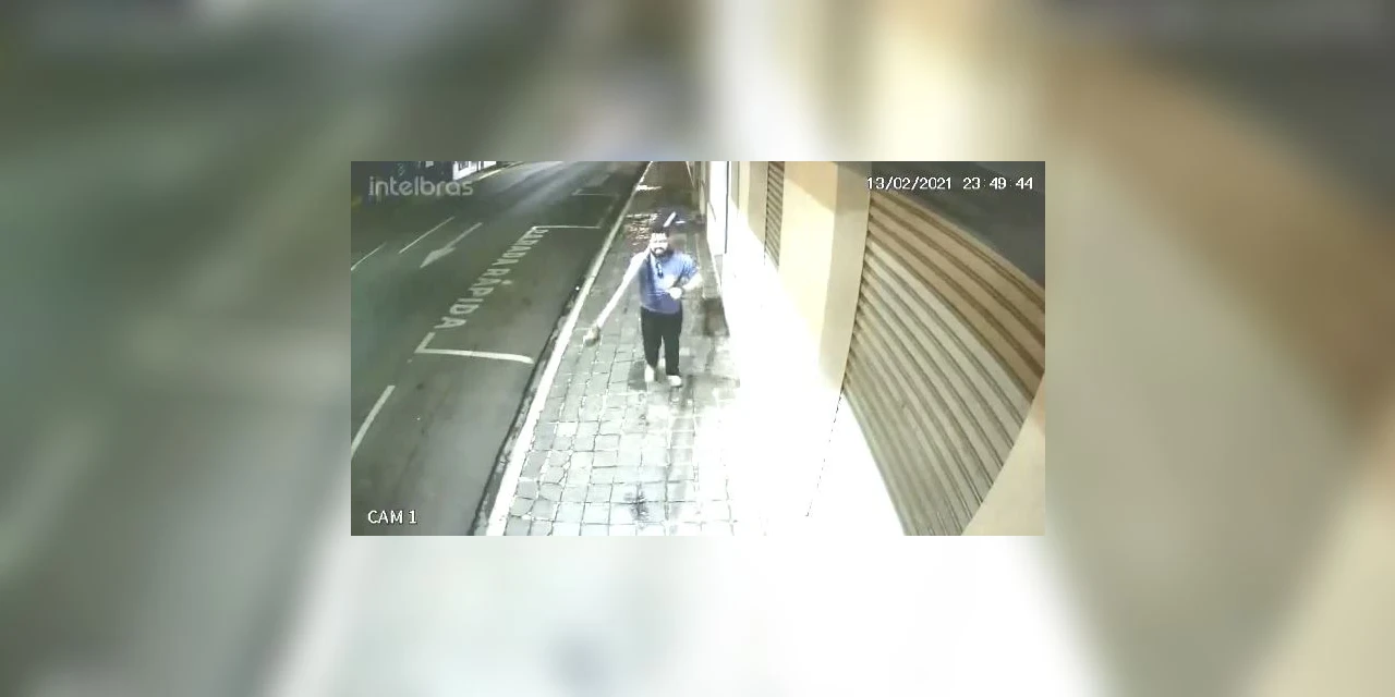 Grupo envolvido em furto de placa de sinalização é identificado pela policia