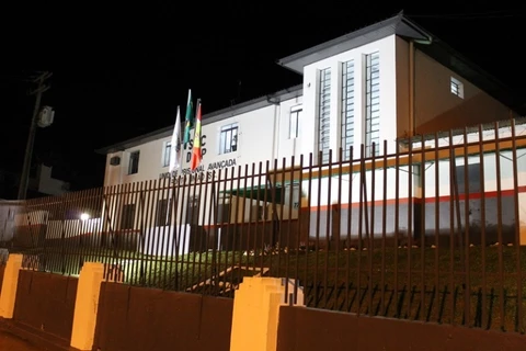 Quase 70 presos são diagnosticados com covid em prisão de Porto União