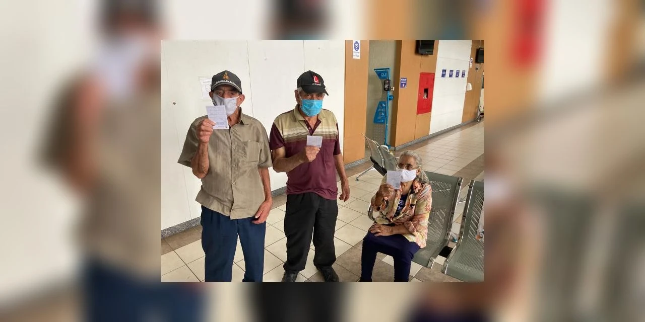 Mutirão de Vacinação aplica 1ª dose em mais de 3,2 mil idosos