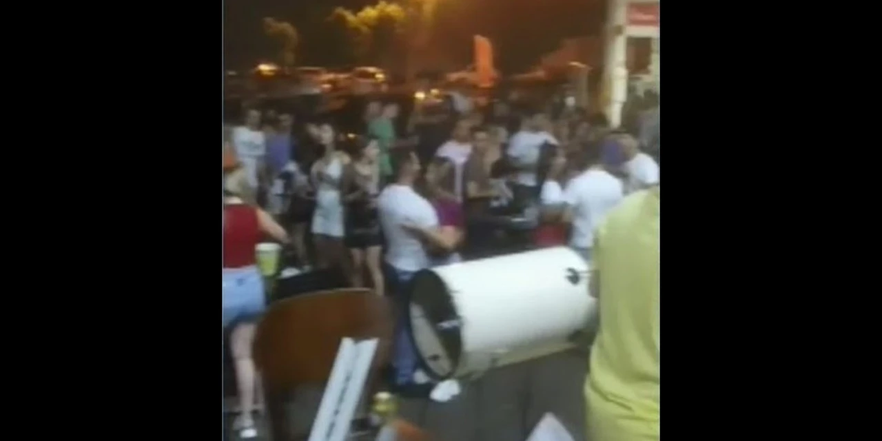 Justiça do PR bloqueia R$ 273 mil de prefeito que participou de evento com mais de 200 pessoas em plena pandemia