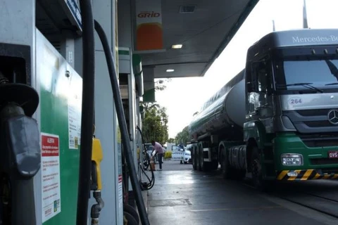 Petrobras aumenta preço da gasolina e do diesel, e reajuste tem vigência a partir desta terça (09)