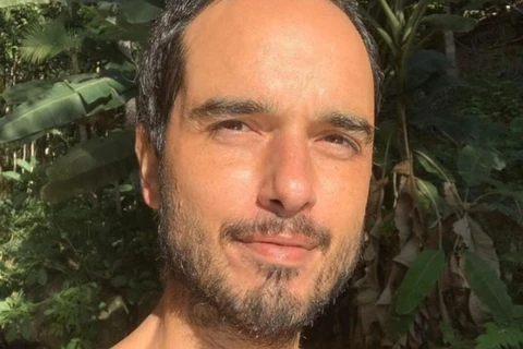 Ator Léo Rosa morre aos 37 anos após luta contra o câncer