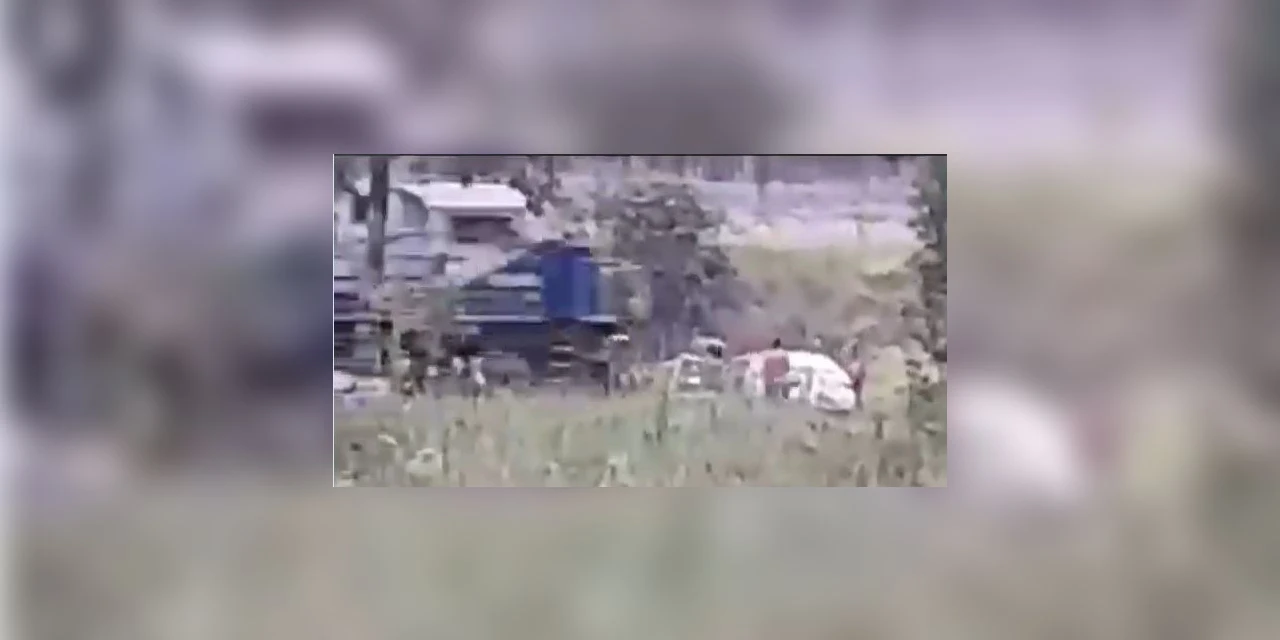 Carro desliga em cima da linha férrea e é atingido por trem em Ponta Grossa; veja vídeo!
