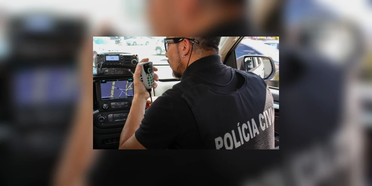 Rapaz é preso em flagrante após agredir e ameaçar namorada de 14 anos