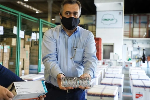 Paraná começa a imunizar trabalhadores da segurança; diz Beto Preto