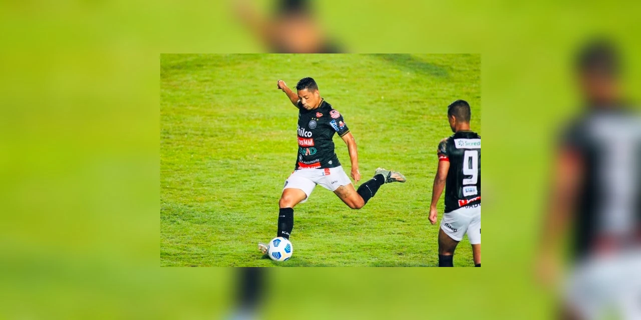 Erro de arbitragem: Coritiba vence Operário e passa de fase na Copa do Brasil