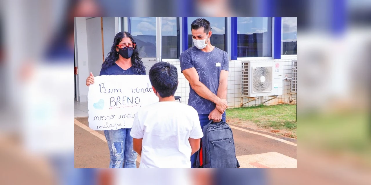 Emoção! Menino  vence a covid após 13 dias internado no HU-UEPG
