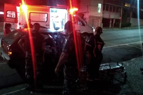 Mulher dá a luz com auxílio da PM em avenida de PG