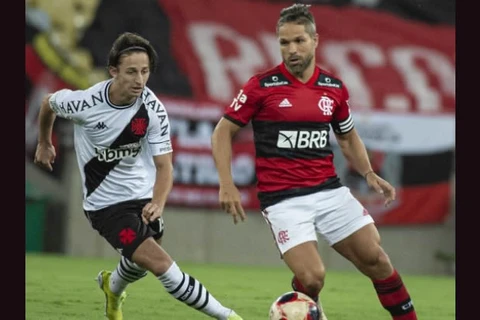 Flamengo é derrotado pelo Vasco por 3 a 1 no Maracanã