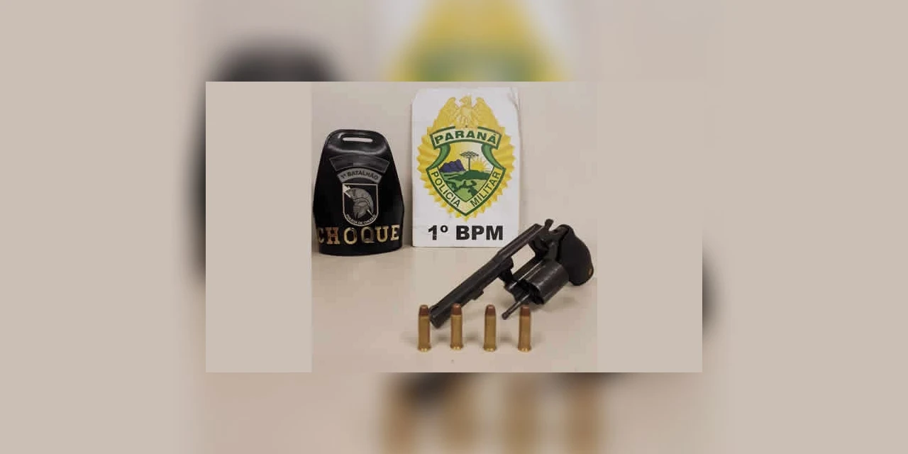 Homem é preso com revólver após ameaçar mulher, em PG