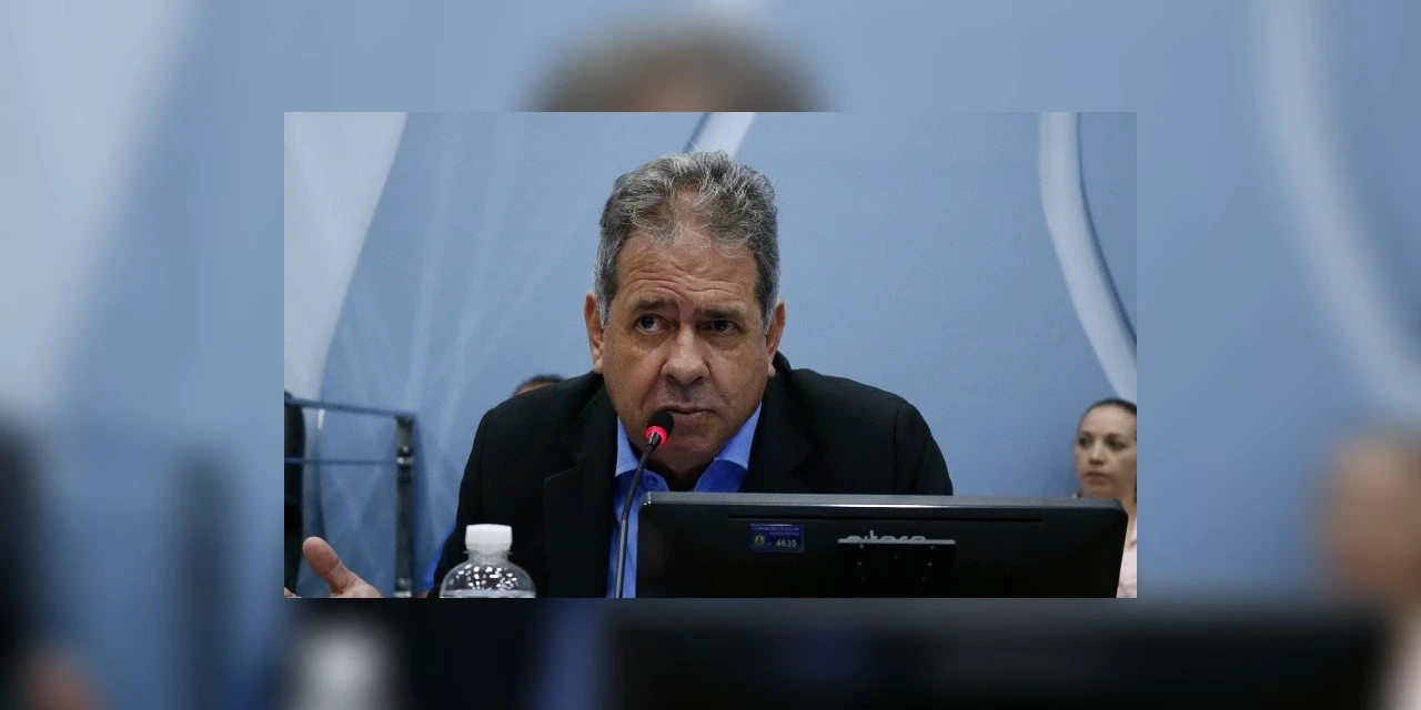 Testemunhas deixam de comparecer em comissão que pede cassação do vereador Valtão