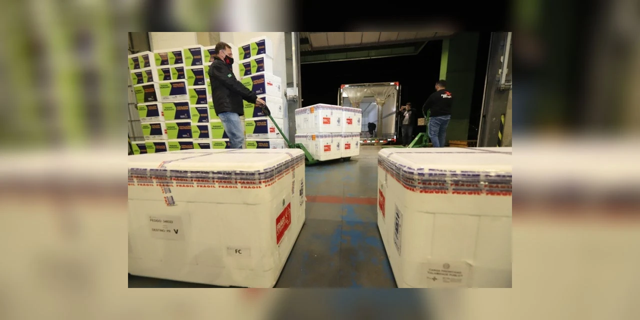 Paraná receberá mais 309,2 mil doses de vacinas contra Covid-19