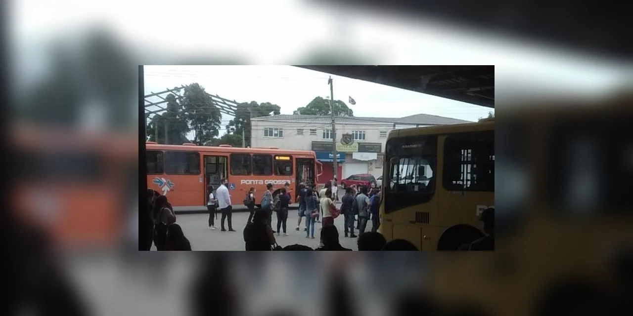 Trabalhadores da VCG fecham terminais em Ponta Grossa