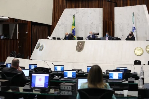 Assembleia aprova o projeto que cria o código “Sinal Vermelho” no Paraná