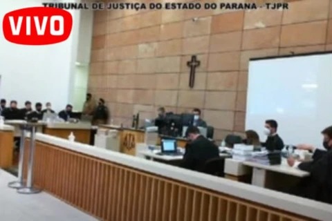 Acompanhe ao vivo o juri de Luis Felipe Manvailer acusado de matar a esposa em Guarapuava