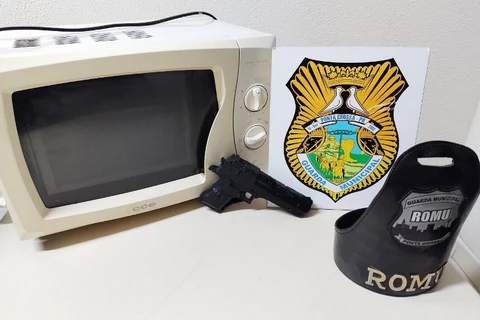 GCM prende três pessoas após denúncia de roubo e ameaça