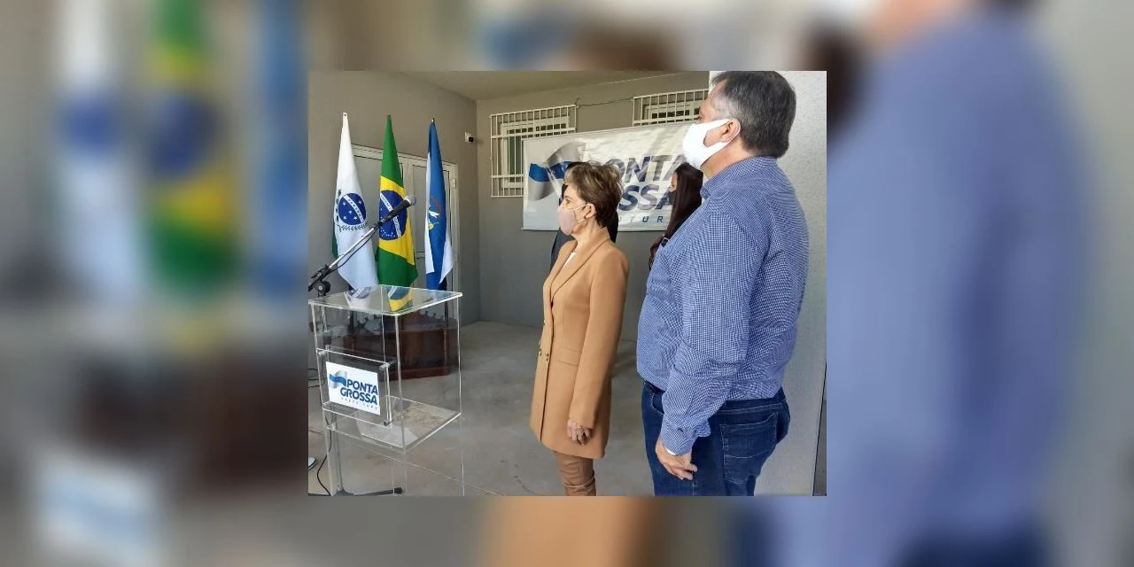Prefeita Elizabeth e Secretário de Estado Beto Preto inauguram UBS em Olarias