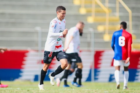 Segue o líder; Operário vence o Paraná Clube na última rodada do paranaense