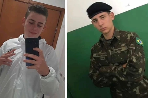 Dois jovens morrem em acidente com moto na PR-151