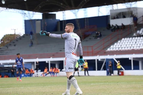Operário perde primeiro jogo das quartas de final do Paranaense