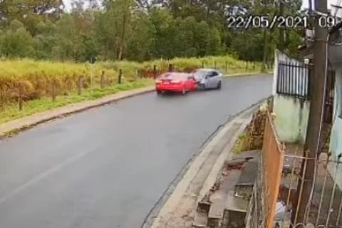 Vídeo mostra acidente com morte em Jaguariaíva