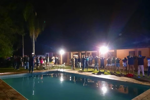 Prefeitura aplica R$ 90 mil em multas por aglomerações