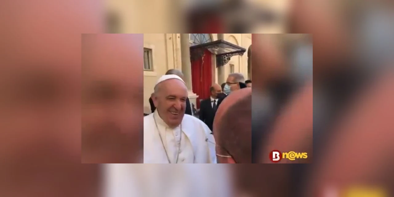 Papa Francisco brinca; "o Brasil não têm salvação, é muita cachaça e pouca oração"