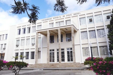 UEPG suspende atendimentos presenciais