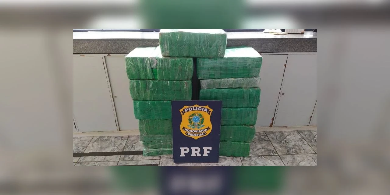 PRF realiza apreensão de mais de 700 quilos de maconha na região dos Campos Gerais