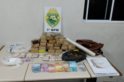 Casal é preso com mais de 15 Kg de drogas em boca de fumo, em PG