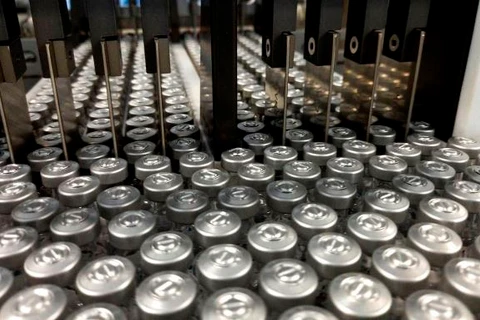 Covid-19: Fiocruz recebe insumo para 6 milhões de vacinas neste sábado