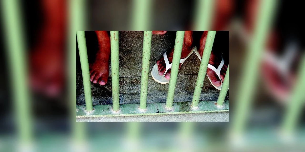 PF desarticula grupo que dava ordens de dentro de presídio no Paraná