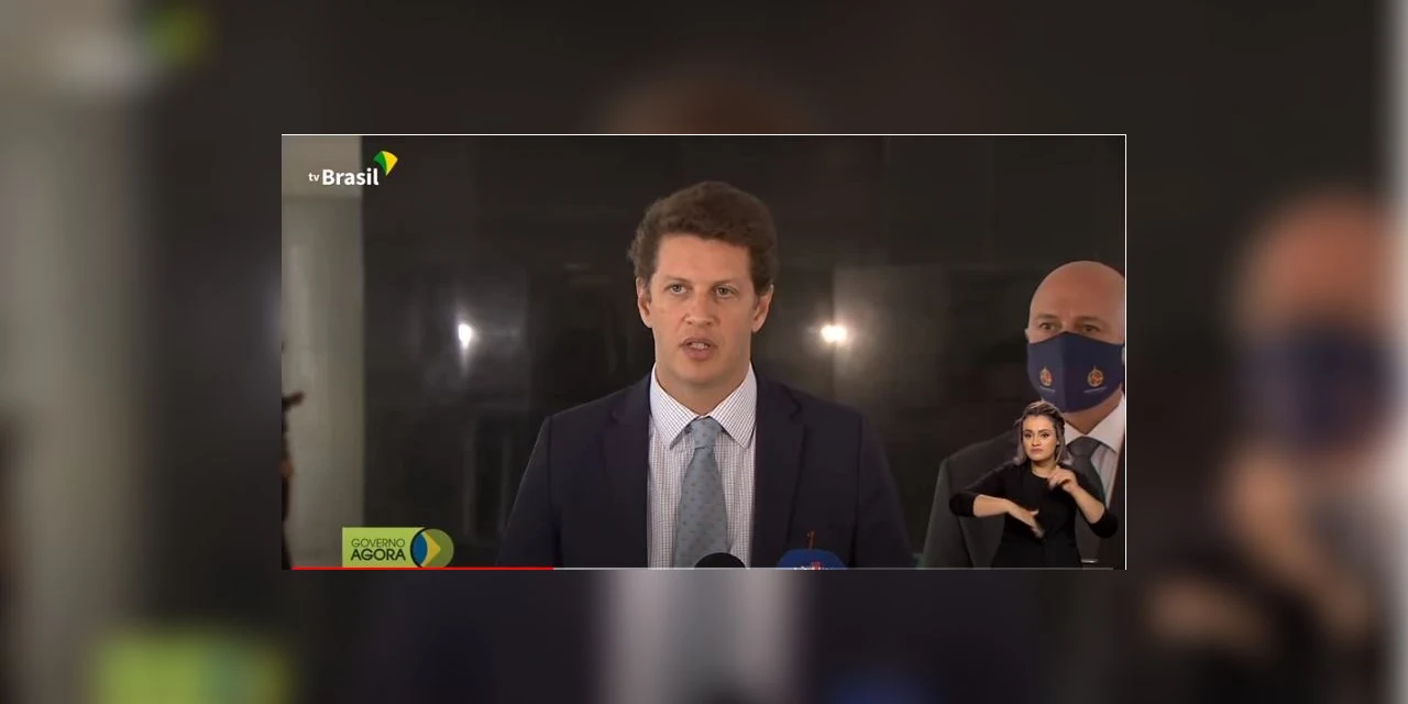 Ministro do Meio Ambiente Ricardo Salles pede demissão