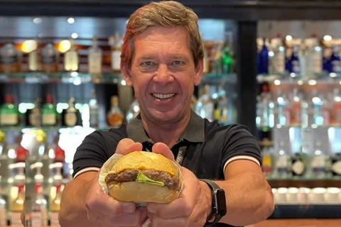 “Referente a matérias publicada na imprensa vermelha, o Madero tá muito bem e com um caixa muito robusto”; disse Durski