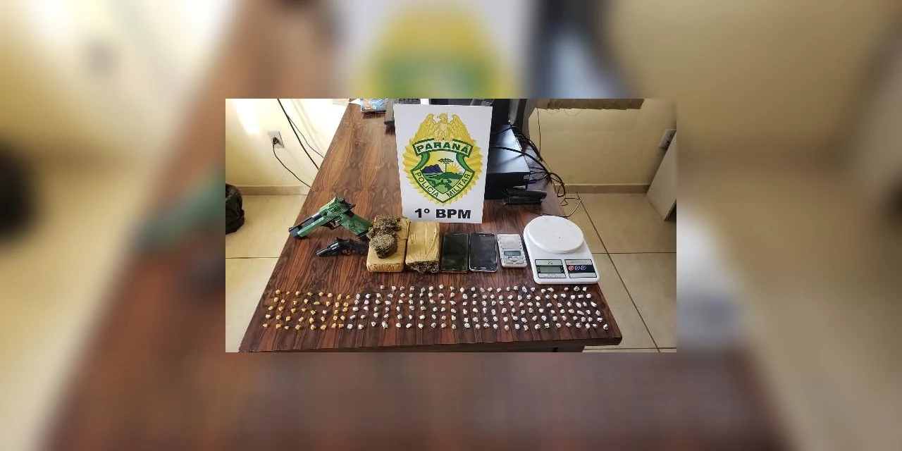 PM apreende drogas em Carambeí, mas traficante foge ao perceber a chegada da viatura