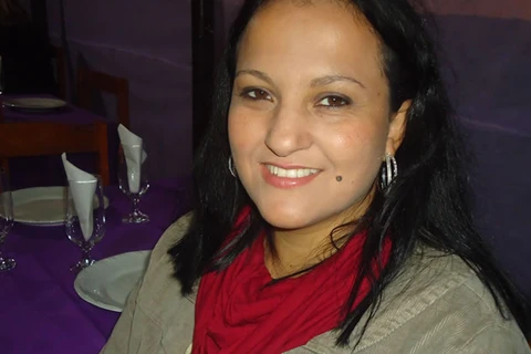 Mulher encontrada morta a facadas em PG é identificada