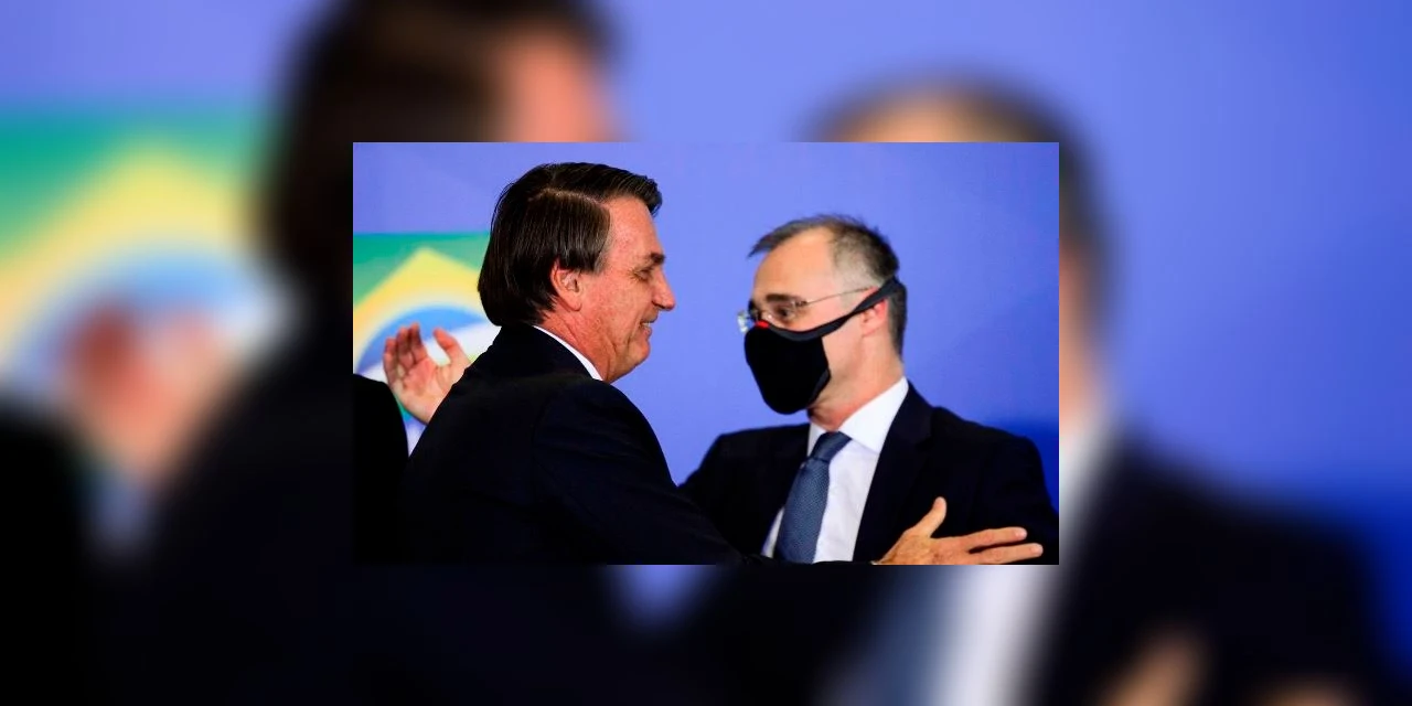 Bolsonaro indica André Mendonça ao Supremo Tribunal Federal
