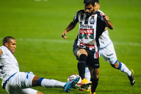 Operário perde em casa e se afasta do G4 da Série B