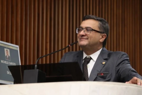 Projeto de lei quer implantar sistema biométrico de identificação de mães e recém-nascidos no Paraná