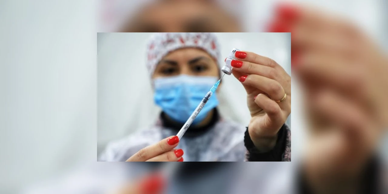 Mais de 6 milhões de paranaenses já foram imunizados, quase 70% da população adulta